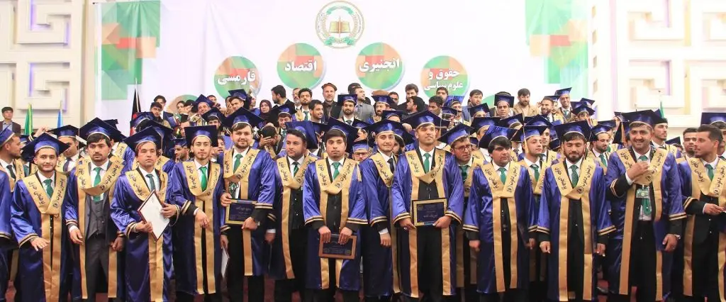 dawat-graduated_students